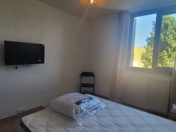 CHAMBRE MEUBLE - Mas Drevon 