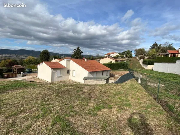 Maison T5 avec garage 