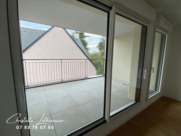 2 Pièces · 42,57 m² · Dinard 35800 · Terrasse + Parking 