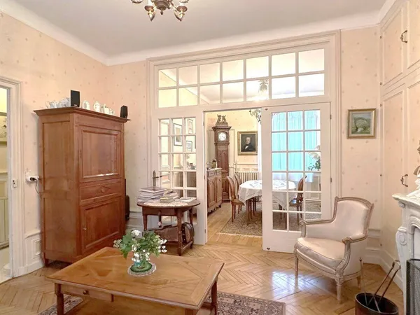 Maison 7 pièces 160 m² 