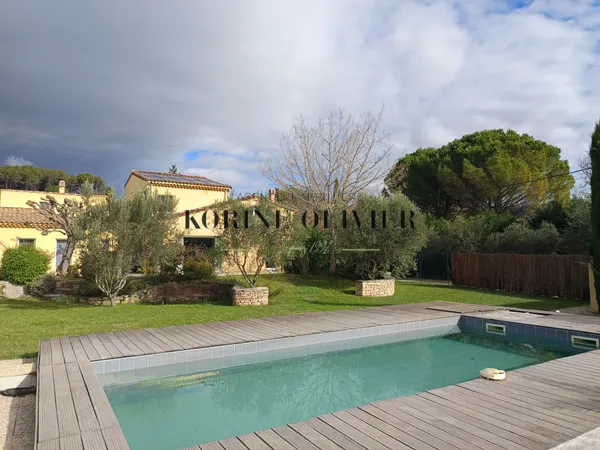SUPERBE MAISON T/7 - TERRAIN 2000 m2 AVEC PISCINE - CADENET 