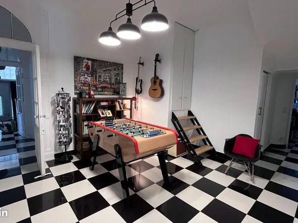Appartement 5 pièces 158 m² 