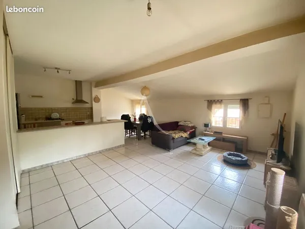 Appartement 3 pièces 74 m² 