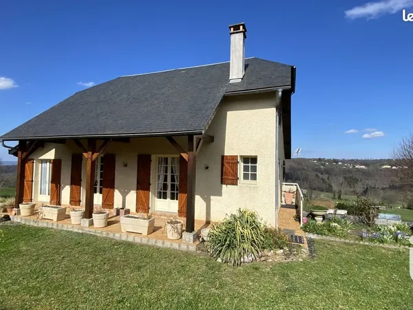 Maison de village 7 pièces 210 m² 