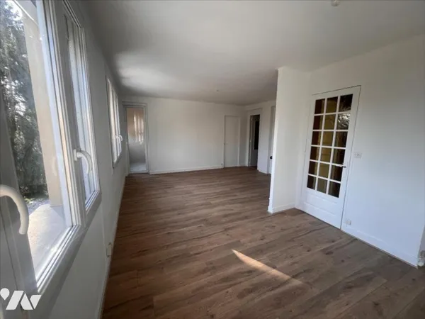Appartement 4 pièces 63 m² 