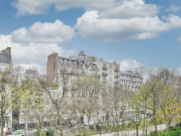 Appartement 7 pièces 154 m² 