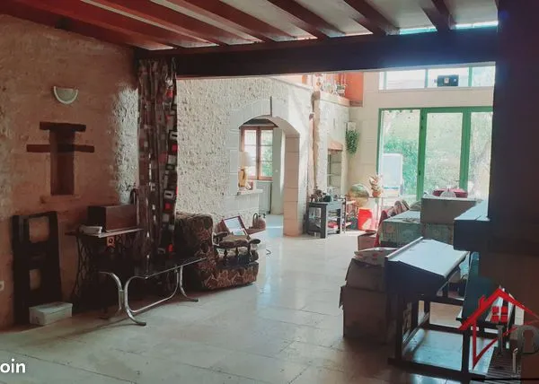 Maison 7 pièces 220 m² 