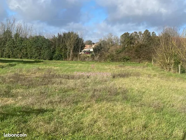 Terrain 748 m² cisse 