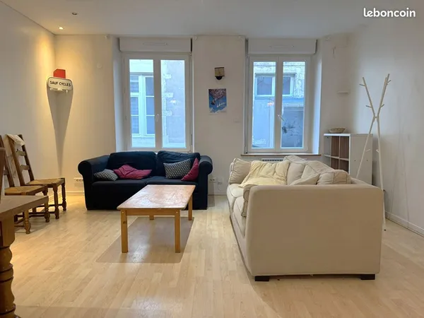 Appartement 4 pièces 80 m² 