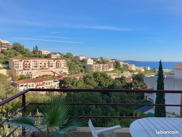 Appartement 40m2 Nice - Fabron meublé avec piscine et terrasses 