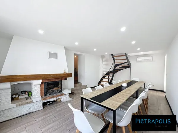 Maison 5 pièces 200 m² 