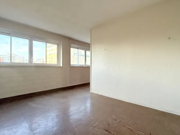 Appartement 4 pièces 64 m² 