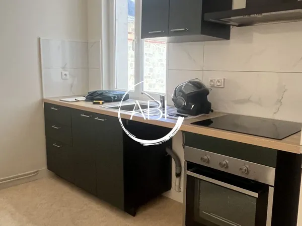 Appartement 2 pièces, 1 chambre - 650€ / mois 