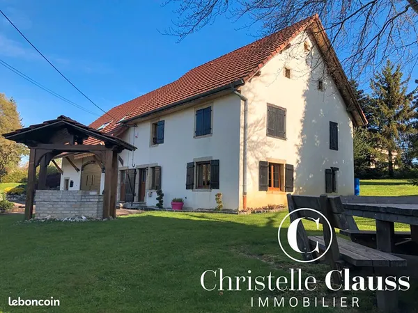 Maison 8 pièces 189 m² 