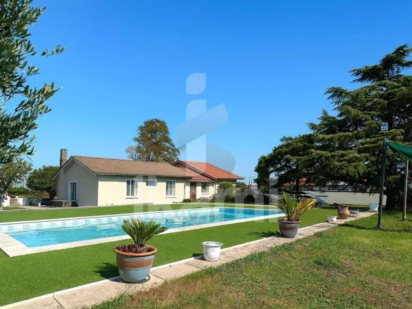 Maison 4 pièces 151 m² 