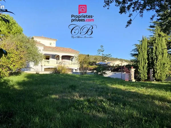 Maison 5 pièces 155 m² 