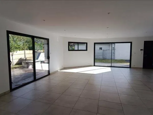 Maison 5 pièces 136 m² 