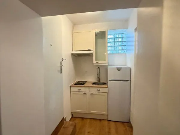 2 pièces meublé libre immédiat 