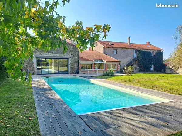Ferme 6 pièces 244 m² 