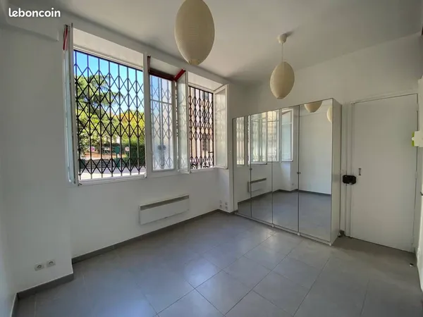 Vente studio 20 m² - Paris 75011 