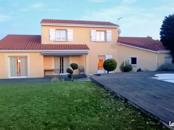 Maison 6 pièces 149 m² 
