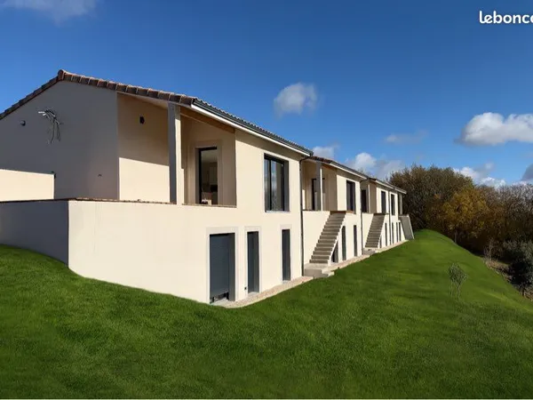 Maison neuve 5 pièces 95 m2 à louer 