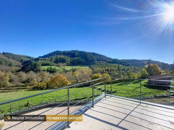 Maison 4 pièces 180 m² 
