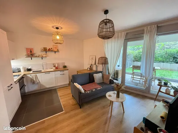 Appartement 2pièces 40m² et 30m² d'extérieur 