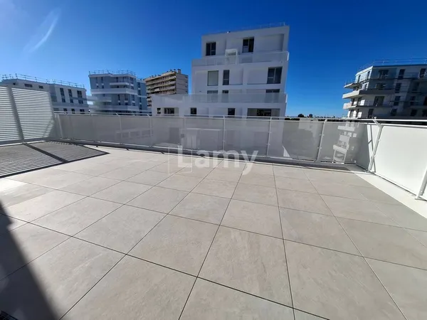 Appartement 4 pièces 69 m² 