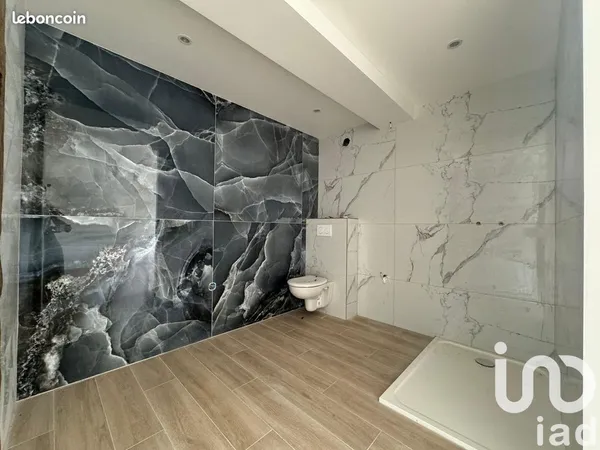 Maison 6 pièces 214 m² 