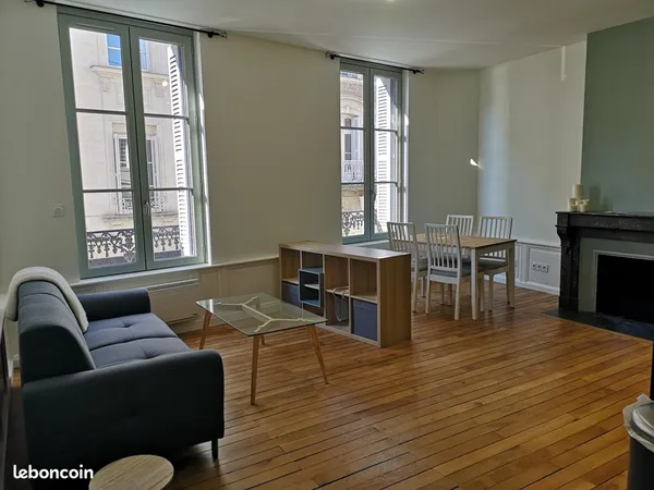 A louer : Appartement T3 meublé TOURS Halles 