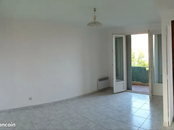 Appartement T3 50m² pont du las 