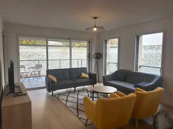 Appartement 3 pièces 81 m² 