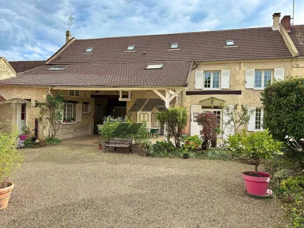 Maison 7 pièces 151 m² 