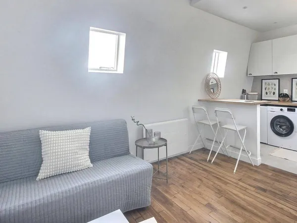 Appartement 1 pièce 17 m² 