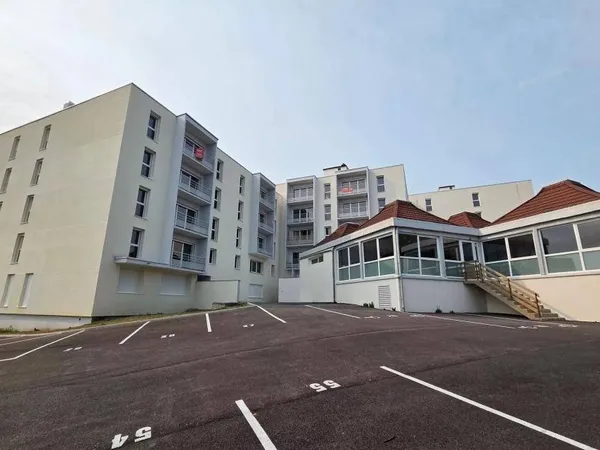 Appartement 4 pièces 80 m² 