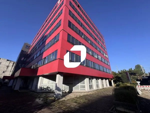 Bureaux 120 m² 