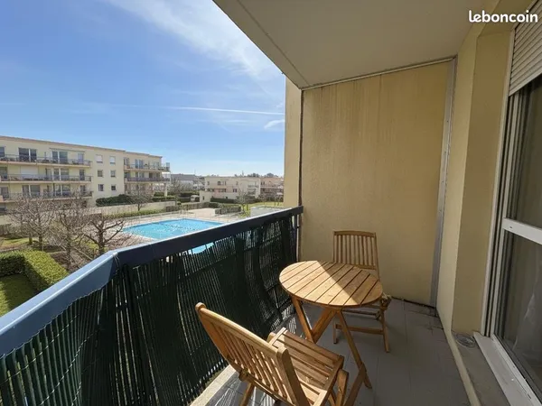 Beau type 2 dans résidence avec piscine quartier Toison d'r 