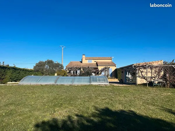 Maison 5 pièces 144 m² 