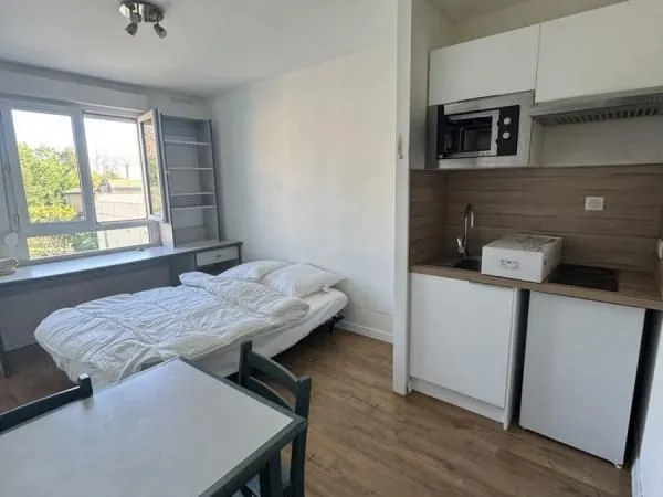 Appartement 1 pièce 17 m² 