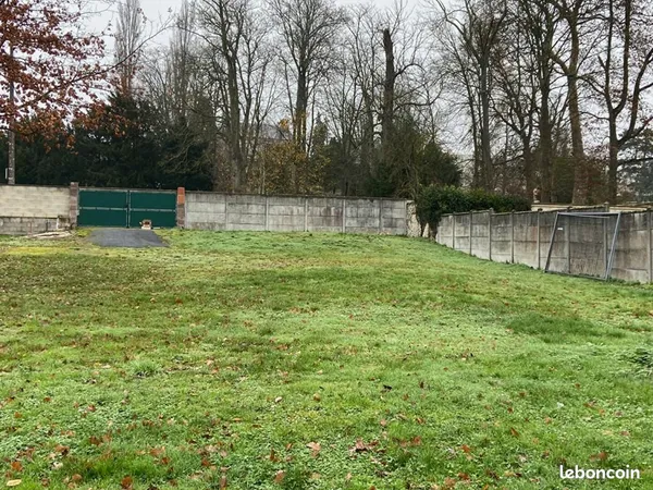 Terrain 1 275 m² Chateau Thierry 