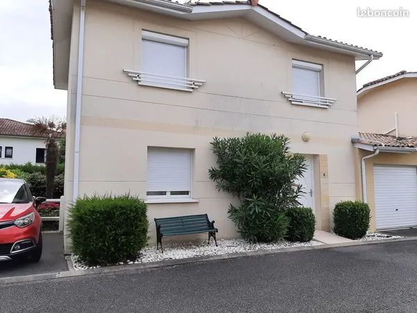 Villa merignac capeyron 