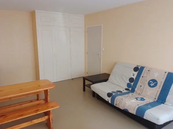 Loue T2 hypercentre la Roche sur Yon (85) - 41m² 