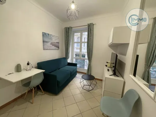 Appartement 1 pièce 15 m² 