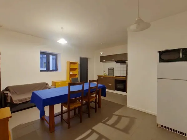 Appartement 4 pièces 64 m² 