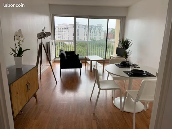 UN BEL APPARTEMENT DE 3 PIECES DE 67 M² A PARIS 18 ième 