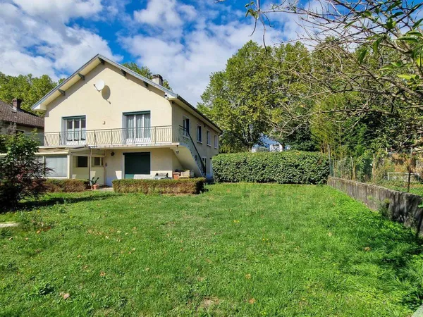 Maison 5 pièces 177 m² 
