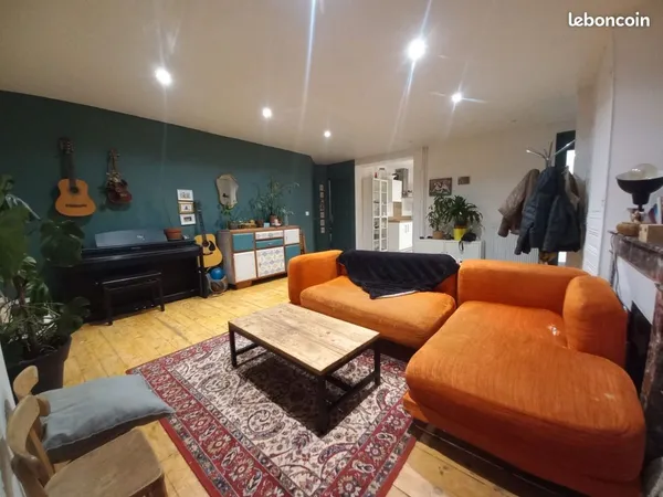 Superbe appartement 3 chambres place Saint Rambert 