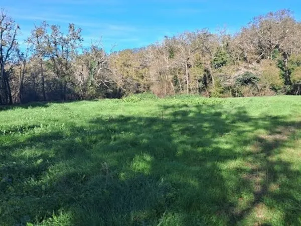 Terrain 400 m² 