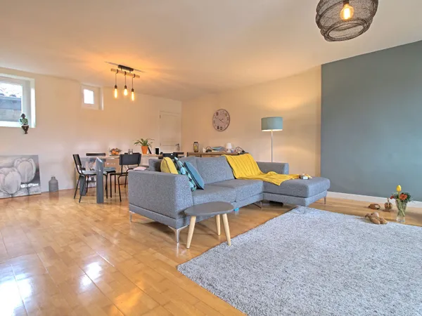 AGEN HYPER CENTRE - APPARTEMENT DE CARACTERE DE TYPE F4 